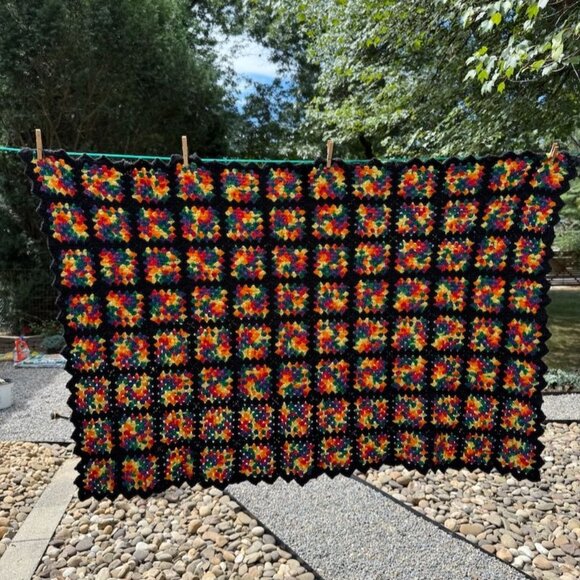 Vintage Black Rainbow Granny Square Afghan Throw 53" X 35" Handmade Crochet - Picture 8 of 10